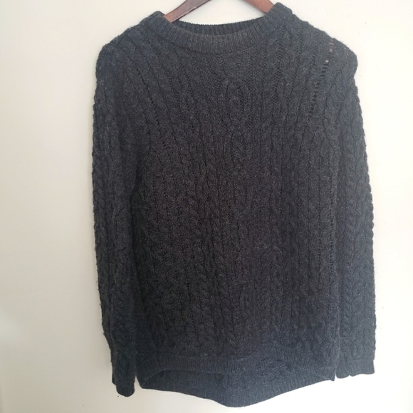Aran Cable Knit Crewneck Sweater Charcoal Gray 100% Merino Wool Size Small - Picture 1 of 10